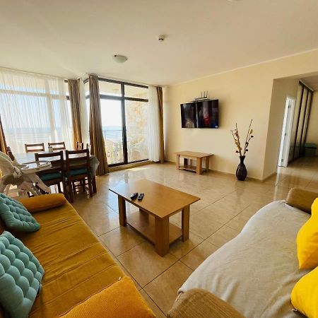 Dolce Vita sea view apartment Sveti Vlas Esterno foto