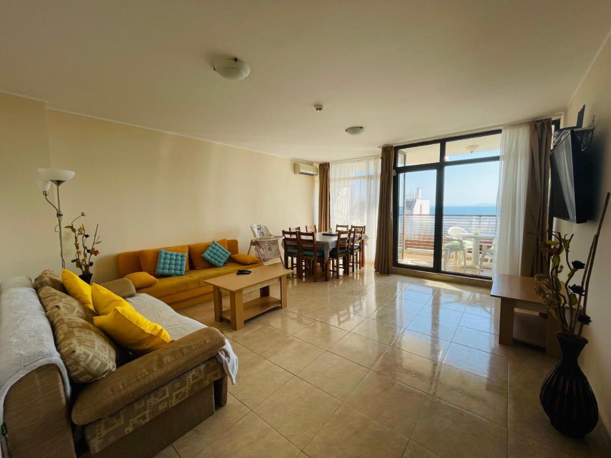 Dolce Vita sea view apartment Sveti Vlas Esterno foto