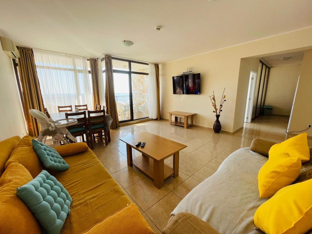 Dolce Vita sea view apartment Sveti Vlas Esterno foto