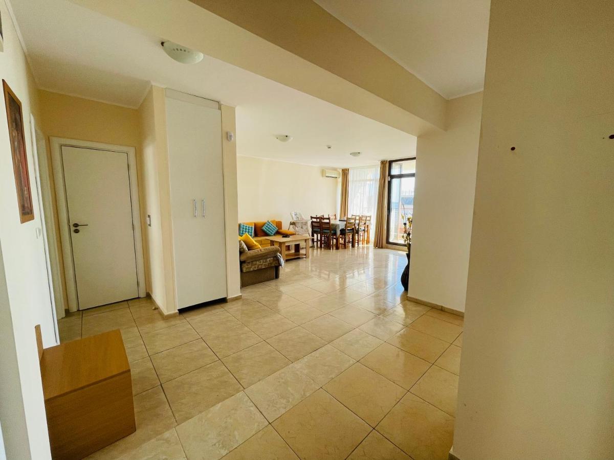 Dolce Vita sea view apartment Sveti Vlas Esterno foto
