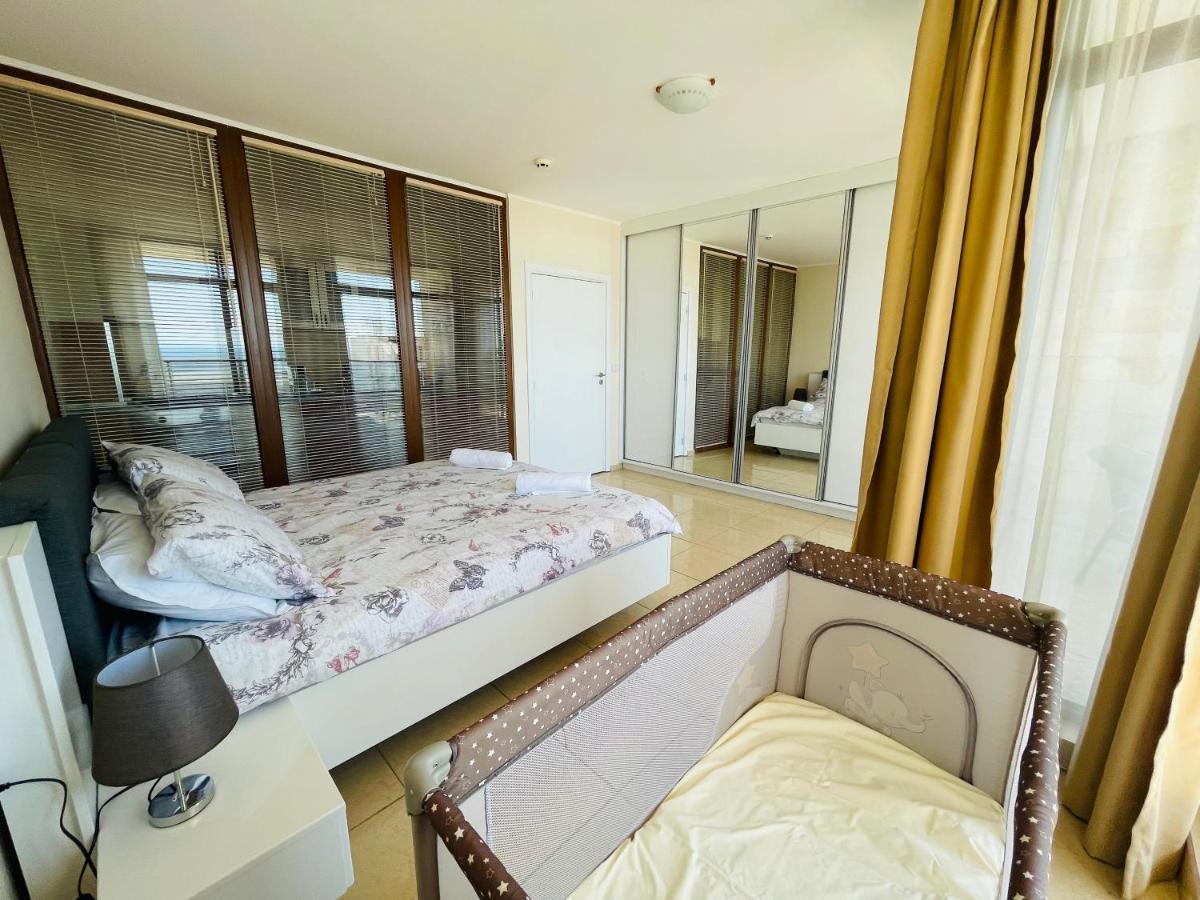 Dolce Vita sea view apartment Sveti Vlas Esterno foto